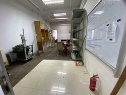 Hola Centre (D14), Factory #574081811